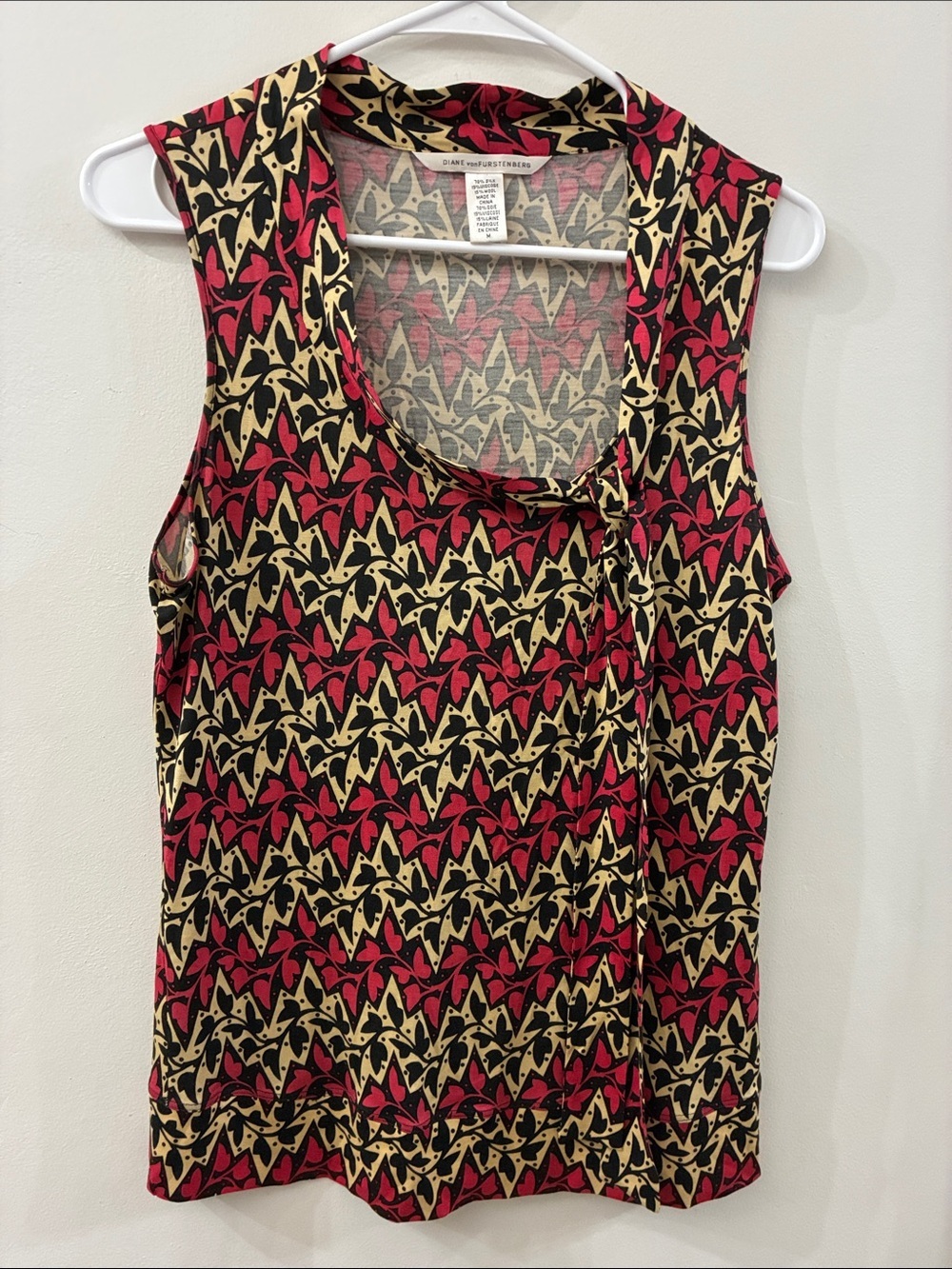 Diane Von Furstenberg Sleeveless Patterned blouse - silk blend - tie neck